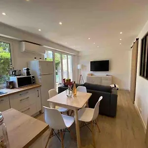 Le Coeur Du Cap D'antibes - Terrasse - Parking - Wifi Appartement Antibes